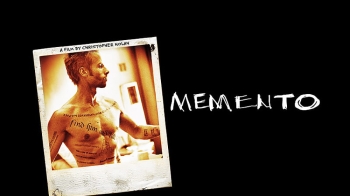 Memento (2000): Όταν η αφήγηση γίνεται παγίδα μνήμης (Αφιέρωμα στον Christopher Nolan #2)