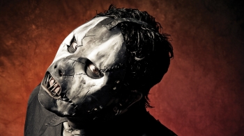 Paul Gray: Η φιλοσοφία πίσω από τη μάσκα...