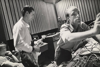 Oι ήχοι ενός παγκόσμιου χωριού: Brian Eno & David Byrne - «My Life in the Bush of Ghosts»...