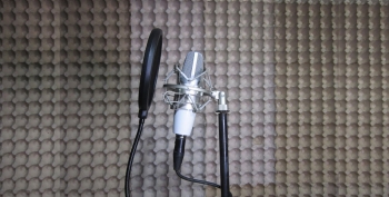 «Το κλασικό […] αυγοθήκη, φθηνή μοκέτα και φελιζόλ»: Τα Αυτοσχέδια Μουσικά Στούντιο της Θεσσαλονίκης από τα μέσα του ’70 ως τις αρχές του ’90...