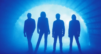 Οι Ramones, τα προβλήματα με τους ντράμερ και το «Too Tough To Die», 41 χρόνια από την κυκλοφορία του...