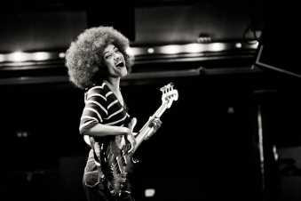 Esperanza Spalding: Μια ιδιοφυία στην jazz του 20ού αιώνα...