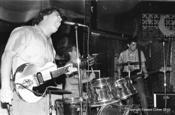 Minutemen: Ορκισμένοι σοσιαλιστές, ανεπιτήδευτοι μέχρις εσχάτων, και πάντα ευδιάθετοι...